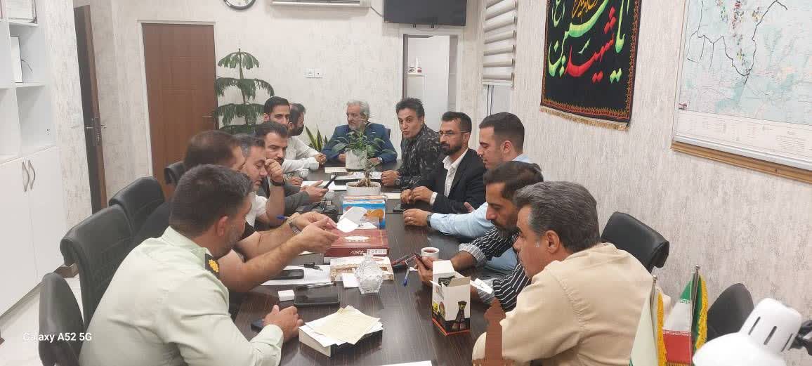 برگزاری نشست پیشگیری از سرقت در روستاهای بخش رودبار قصران با حضور مسئولان انتظامی و دهیاران